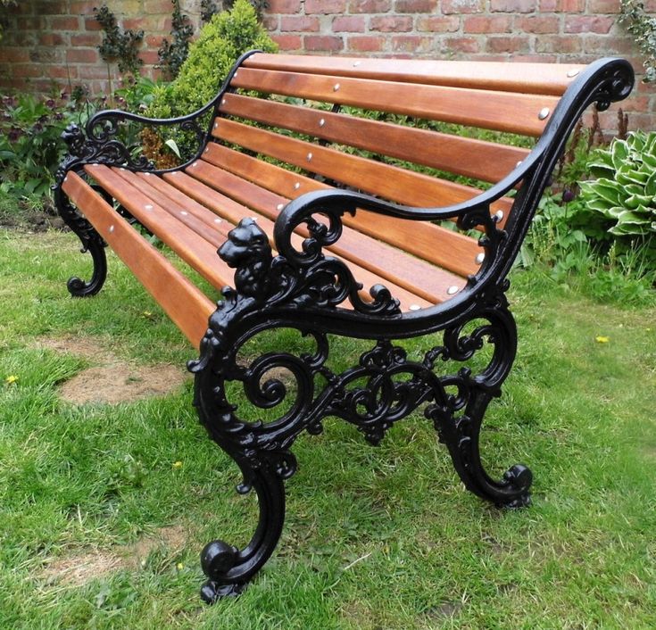 OUTLIVING 3 Seater Cast Iron FRP Garden Bench
